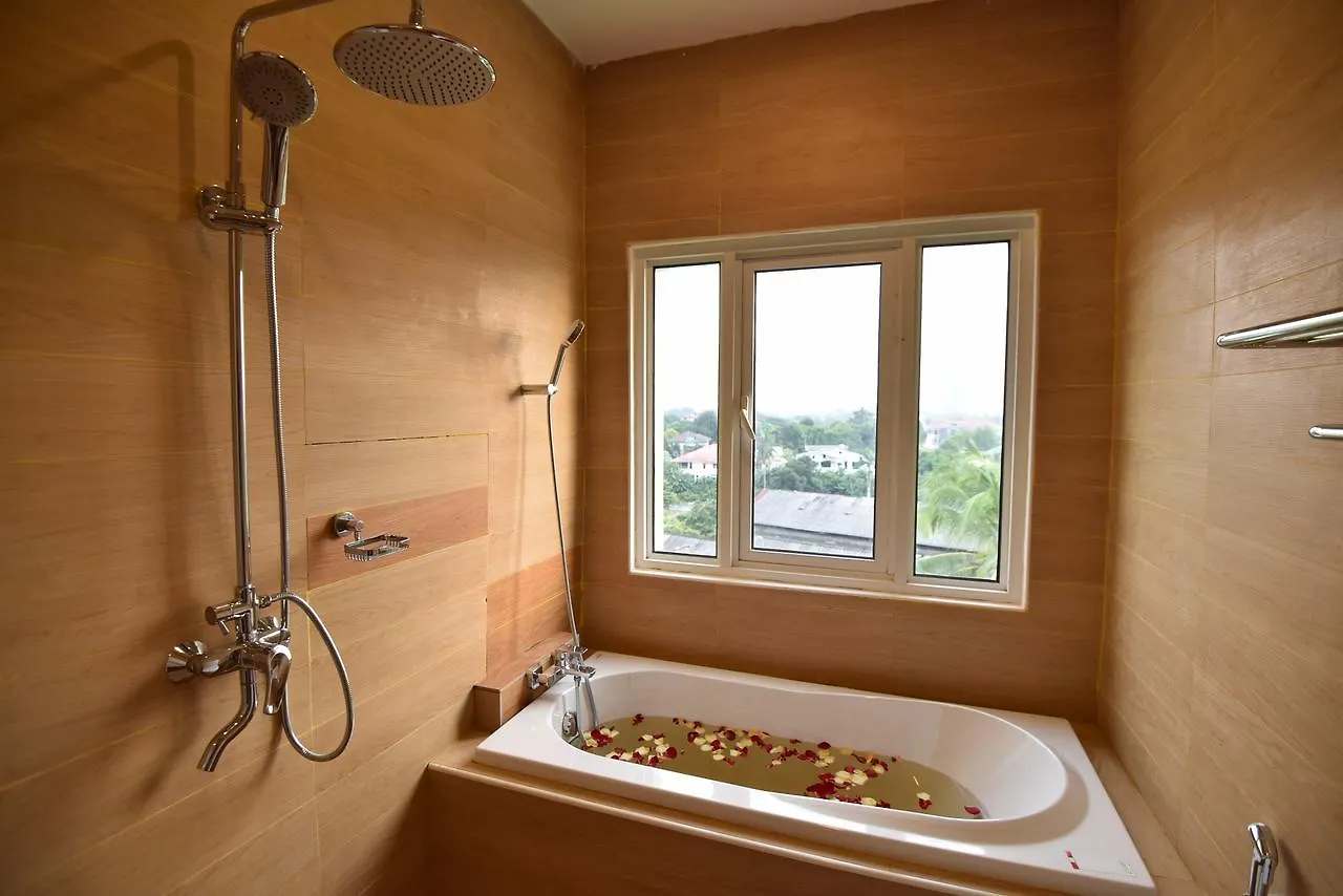 Virtue Highland Hotel Rangun