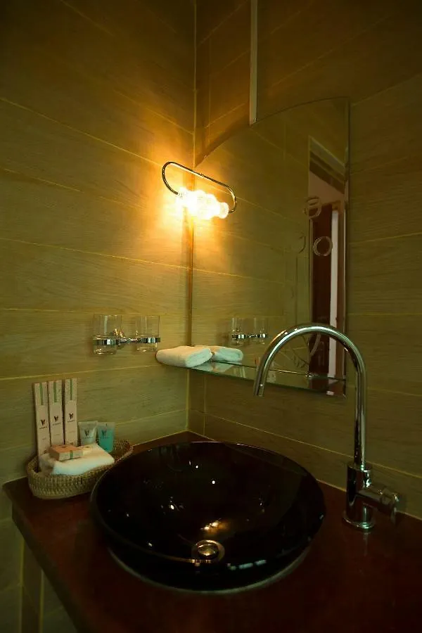 Virtue Highland Hotel Rangun
